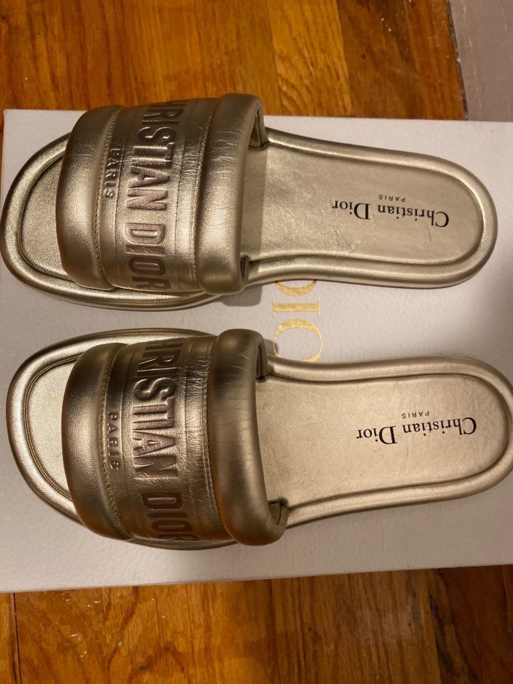 Christian Dior gold leather slides - Picture 4 of 4